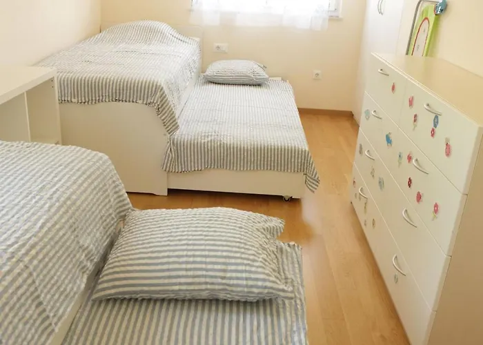 Lägenhet Bnm Biograd Na Moru